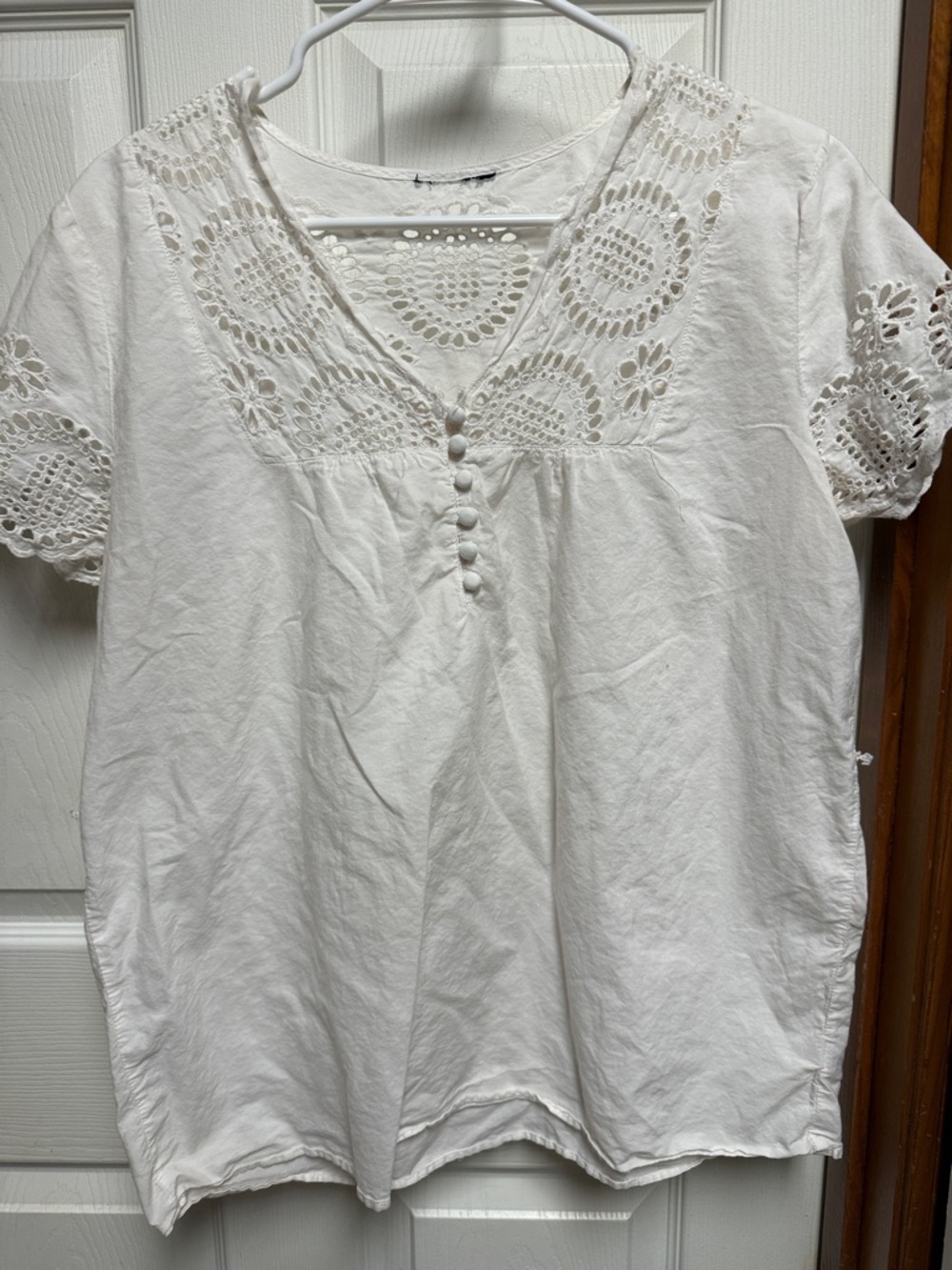 Women’s White Crochet Yoke Short Sleeve Top